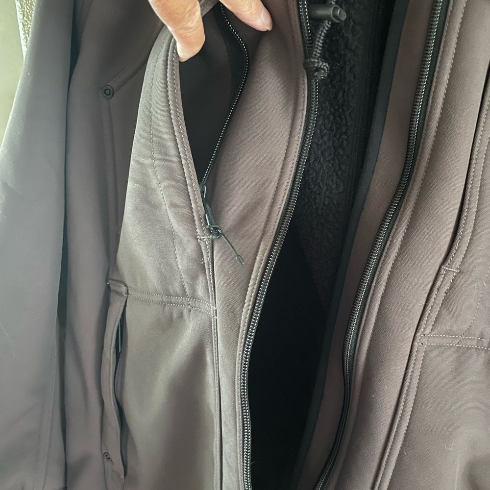 Men’s Duluth Trading Company Prudhoe Bay Brown Black Hooded Action Jacket XL - Picture 11 of 16